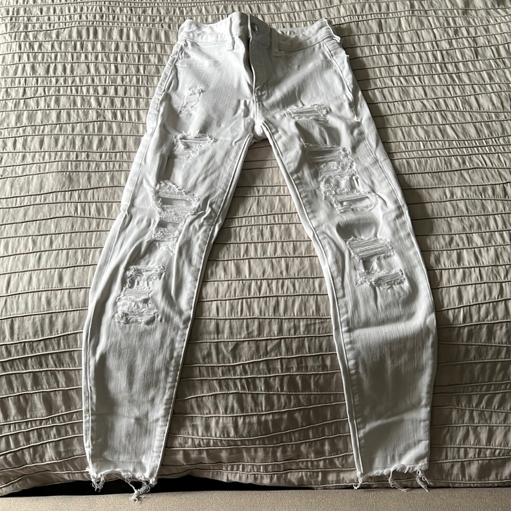 American Eagle Next Level Stretch High Waisted White Jeans